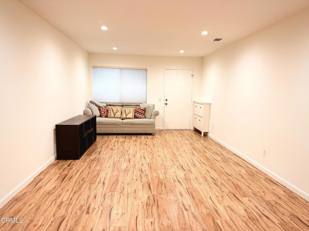 4181 Walnut Grove Avenue #4181 - Photo 2 of 19