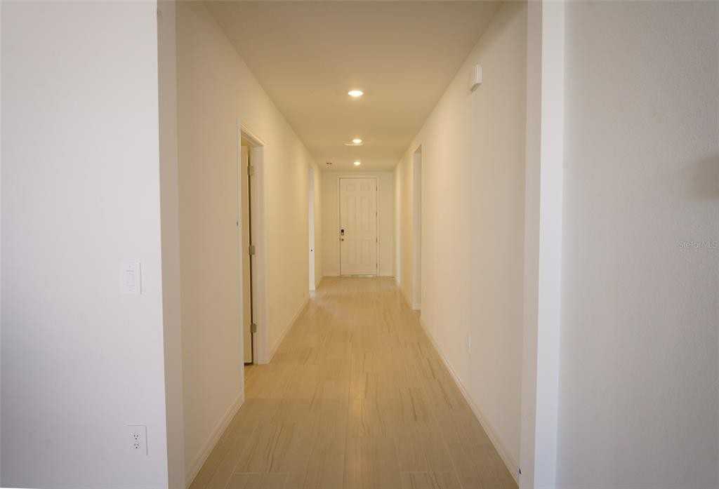 2393 White Tail St #2393 - Photo 4 of 33