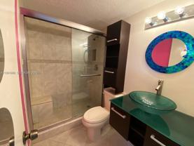 1800 John F Kennedy Causeway - Photo 1 of 1