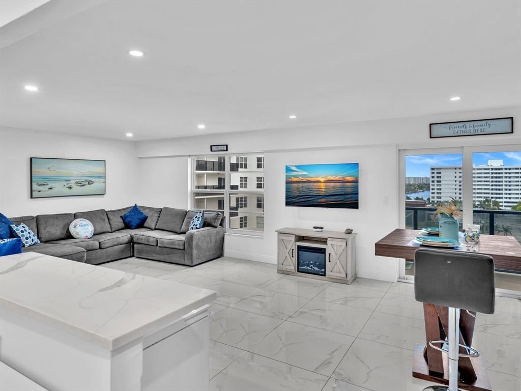 5100 Dupont Boulevard #51008G - Photo 3 of 50