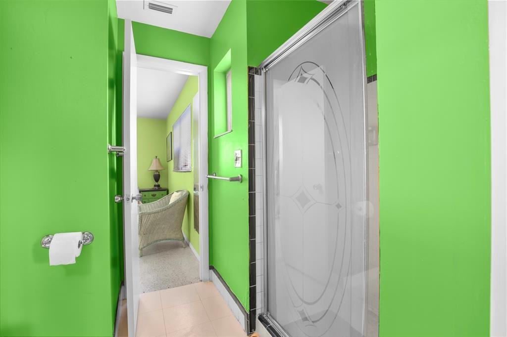 9412 Bellewood St #9412 - Photo 5 of 41