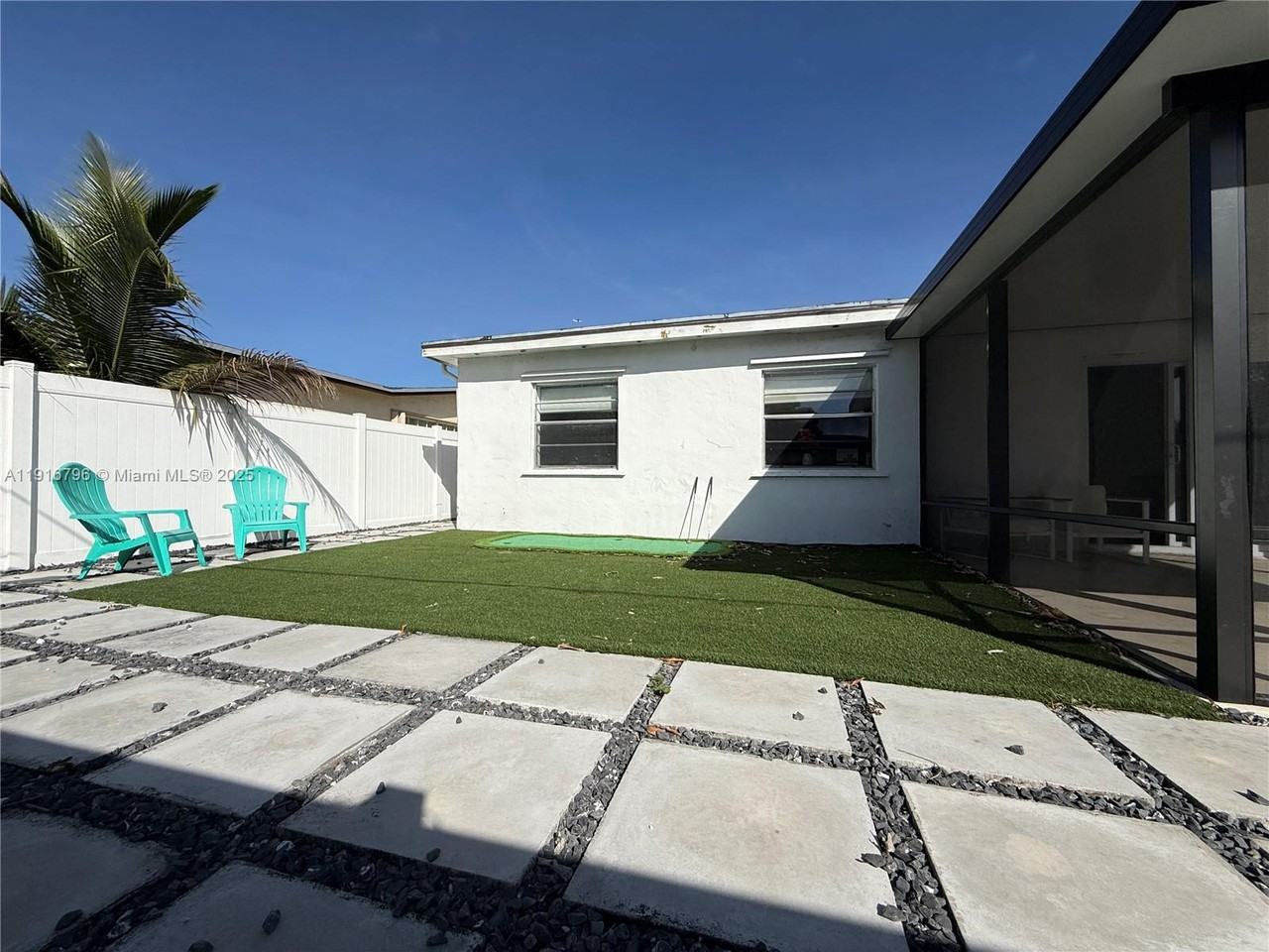 8636 Beekman Dr #8636-8636 - Photo 2 of 18