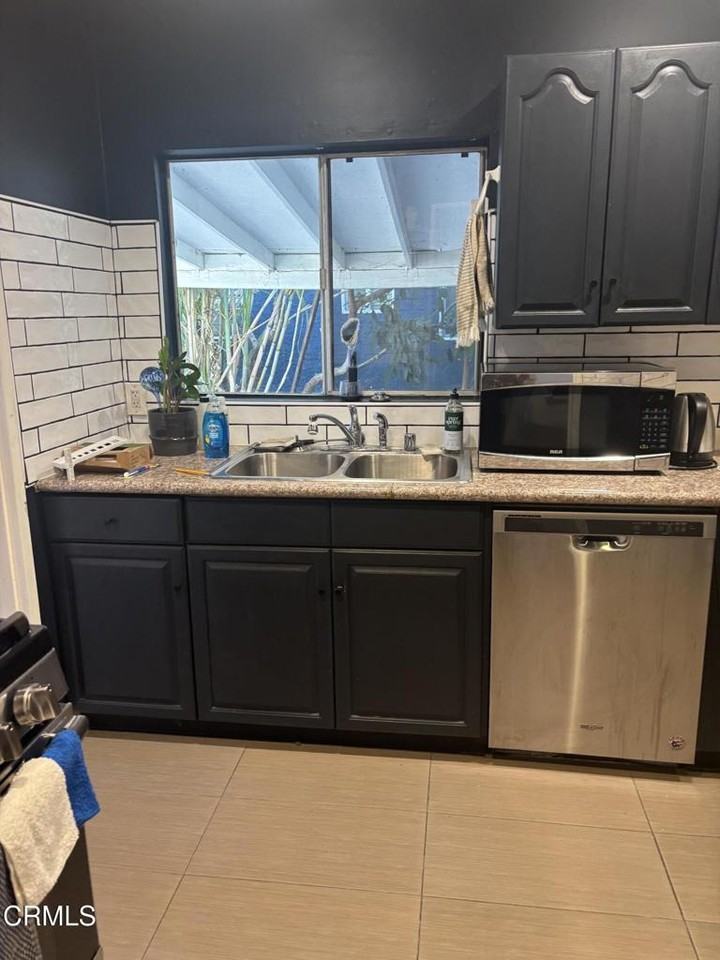 4517 Amber Pl #4517 - Photo 2 of 6