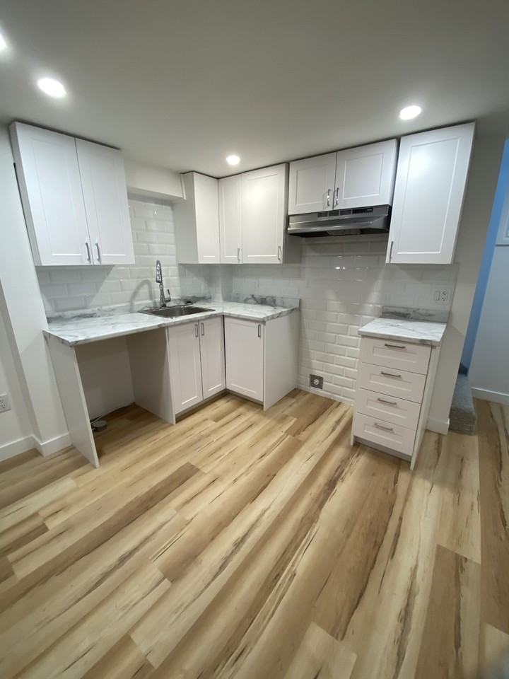 340 Trudeau Dr - Photo 3 of 10