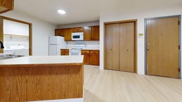 featured image of 2141 Xavier St