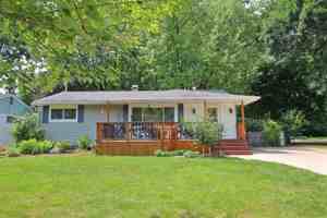 featured image of 1613 Jay Street