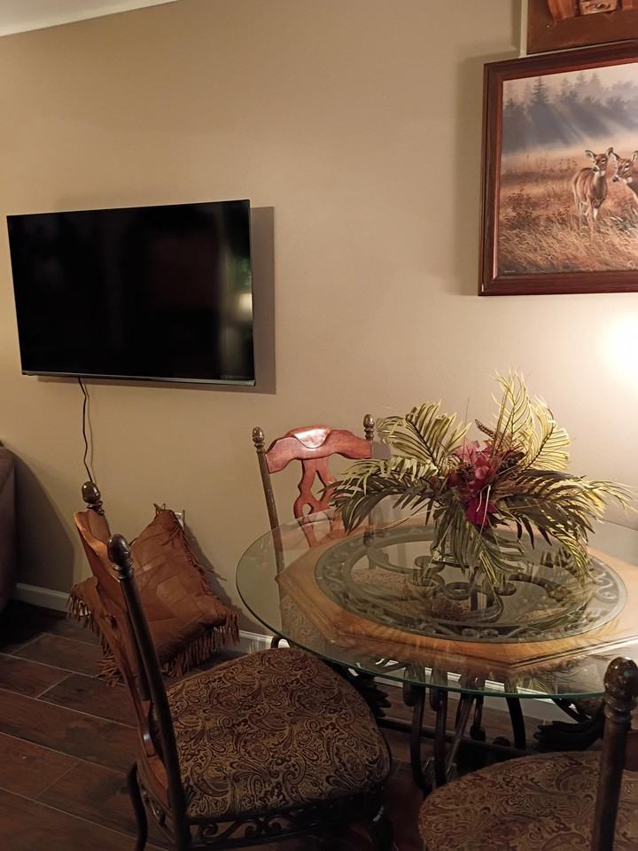 5070 Fenwood Dr #NA - Photo 4 of 10