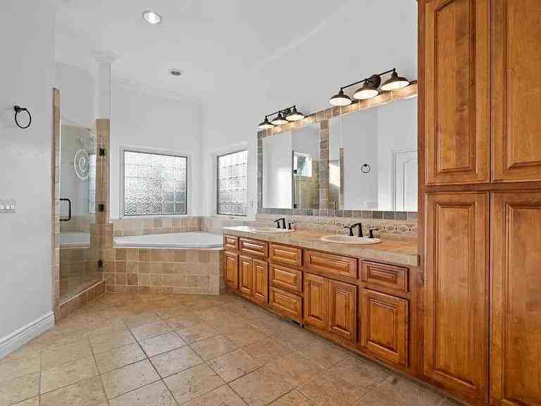 Shore Road - Photo 3 of 9