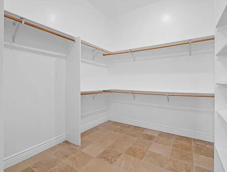 Shore Road - Photo 5 of 9