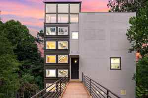 featured image of 335 Eureka Drive Northeast #NA