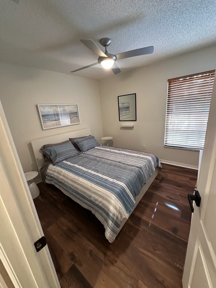 8960 Huntington Pointe Dr #NA - Photo 7 of 16