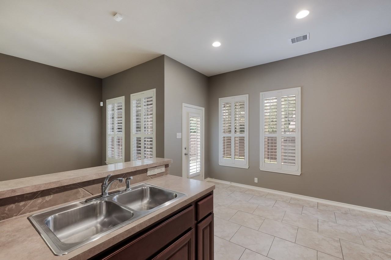 6902 Terra Rye #NA - Photo 2 of 22