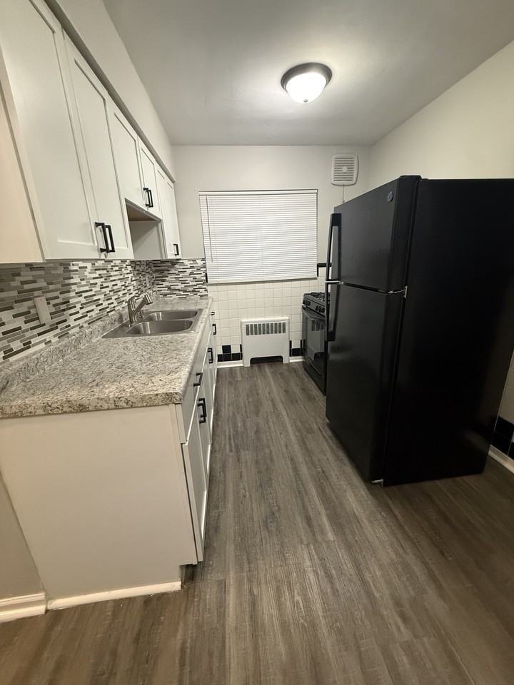 2893 Harrison Avenue #2