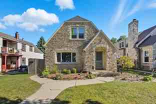 5733 West Fillmore Drive - Photo 1 of 1