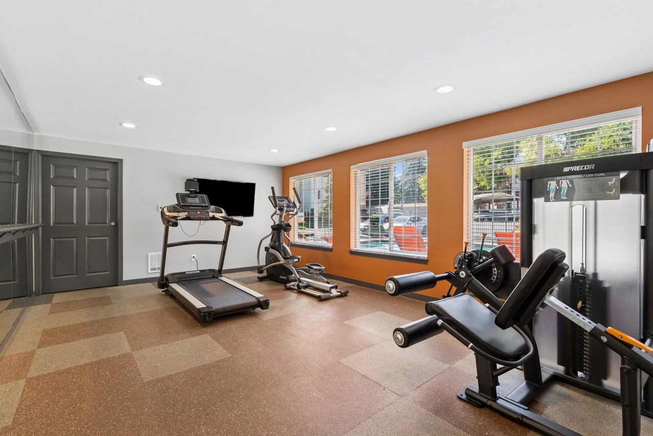 Cascadia Pointe - Photo 6 of 26