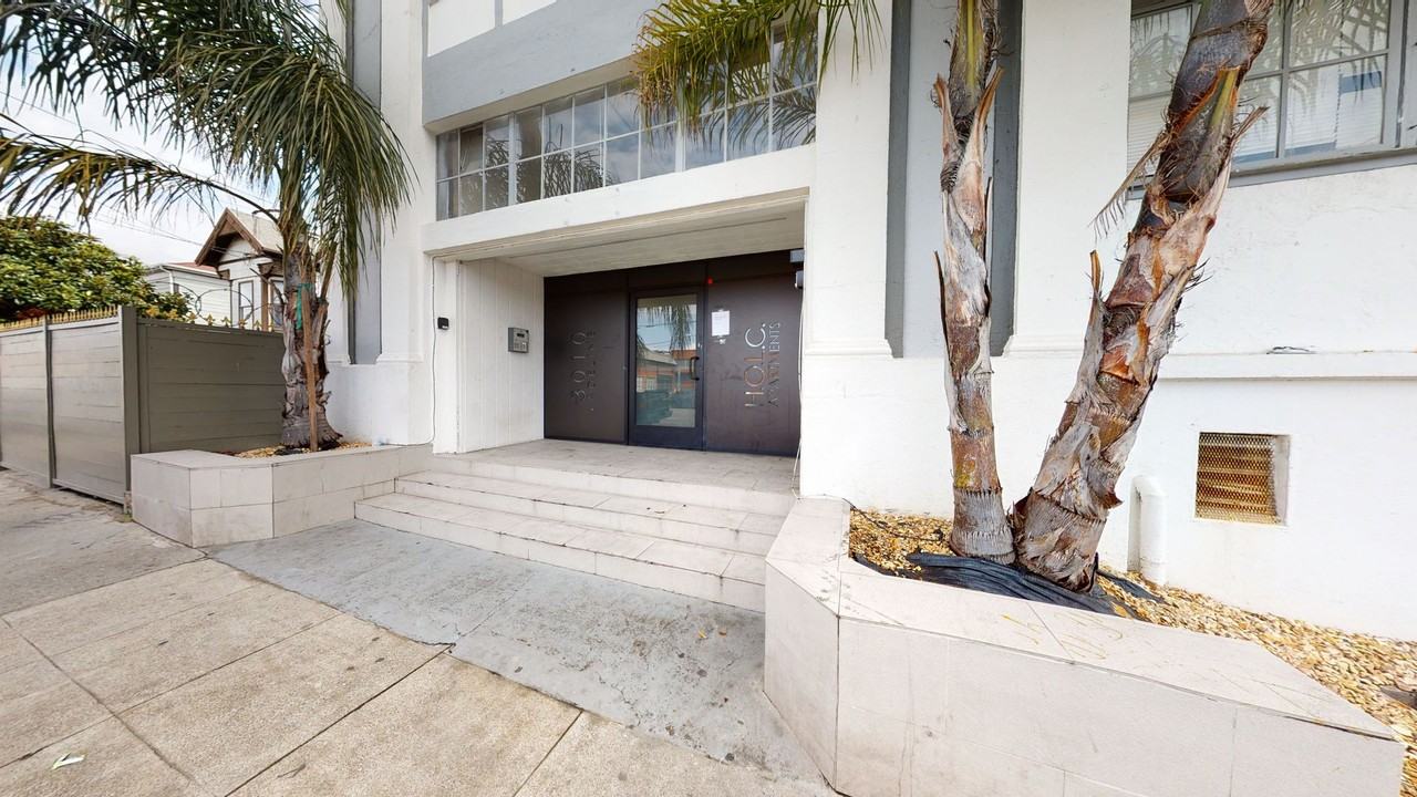 3010 Adeline Street - Photo 5 of 6