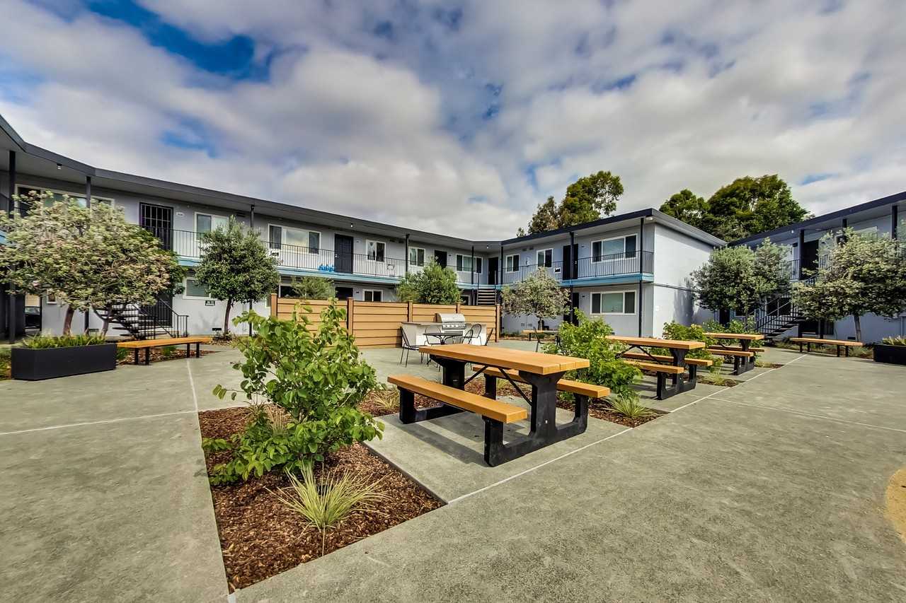 Niles Station - Photo 7 of 33