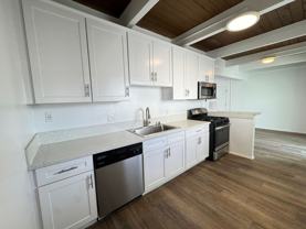 14410 Valerio St - Photo 1 of 1