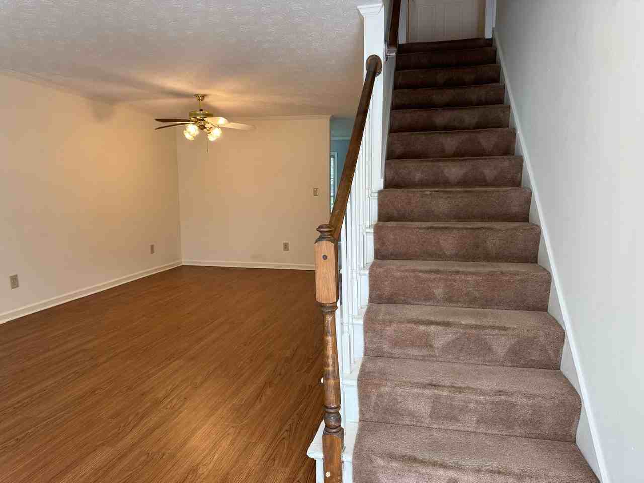 370 South Pope Street - Photo 5 of 17