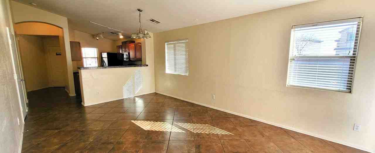 35641 W Costa Blanca Dr - Photo 2 of 15