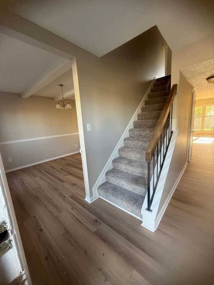 3765 Kingsmill Walk - Photo 6 of 19