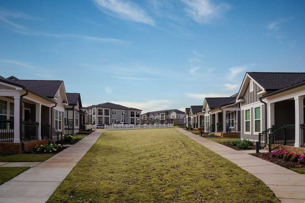 The Lodges at Fort Mill - Photo 2 of 40