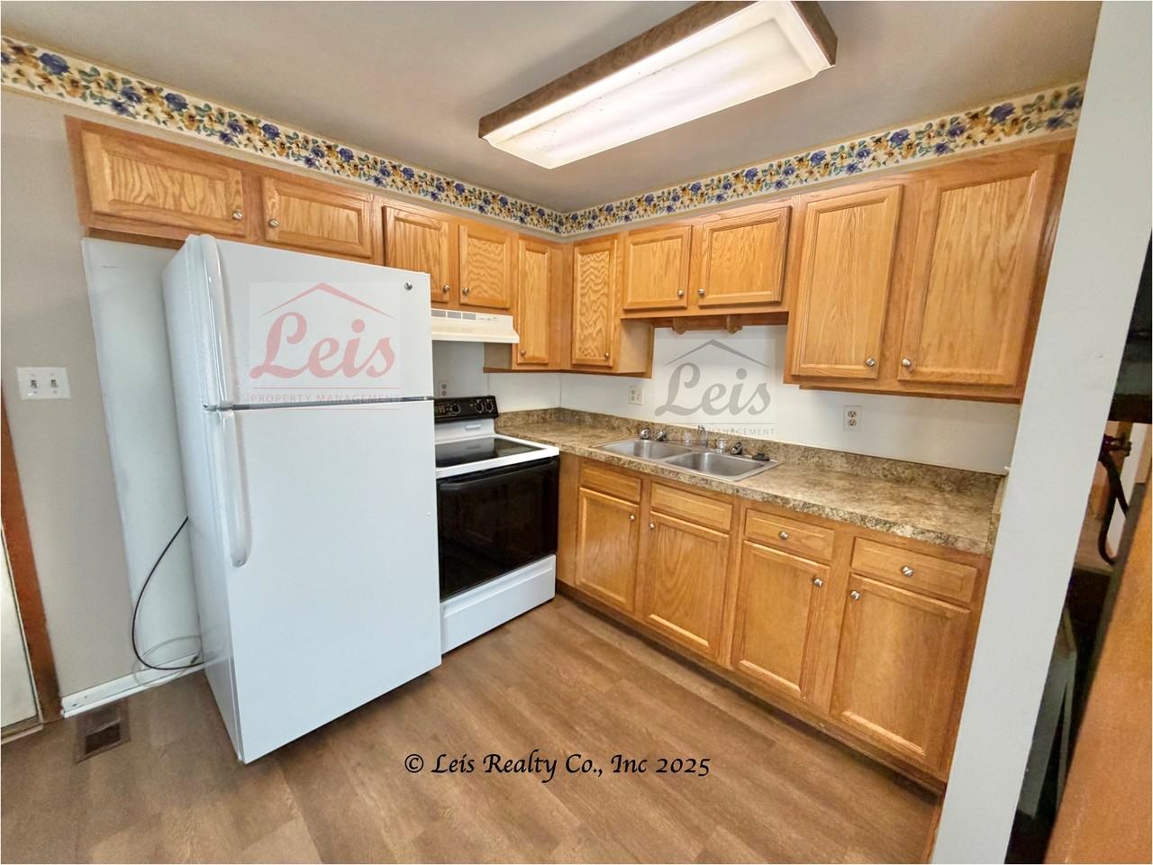 7 Woods Drive #1 - Photo 3 of 16