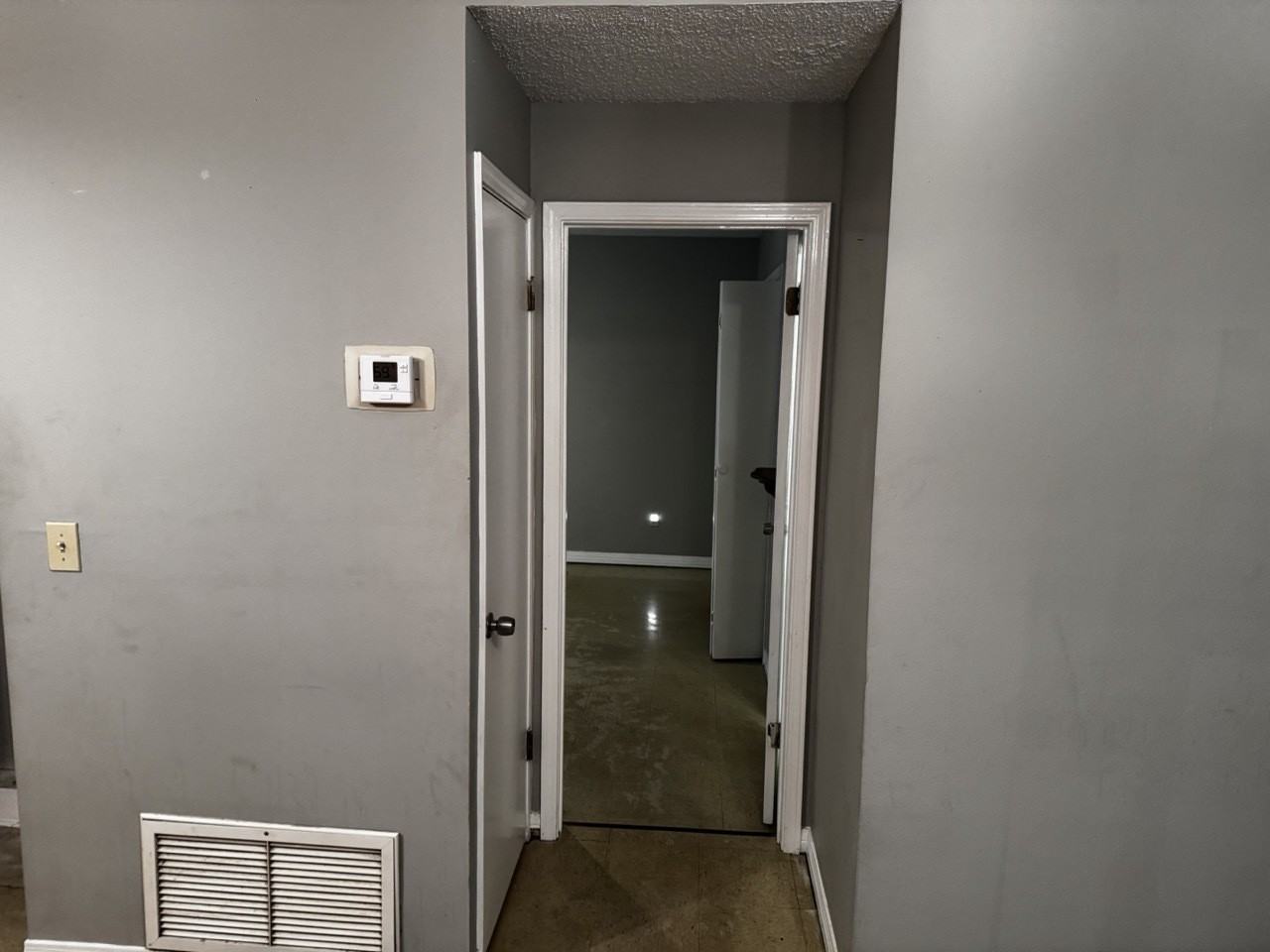 Kipling 8210 - Photo 6 of 37