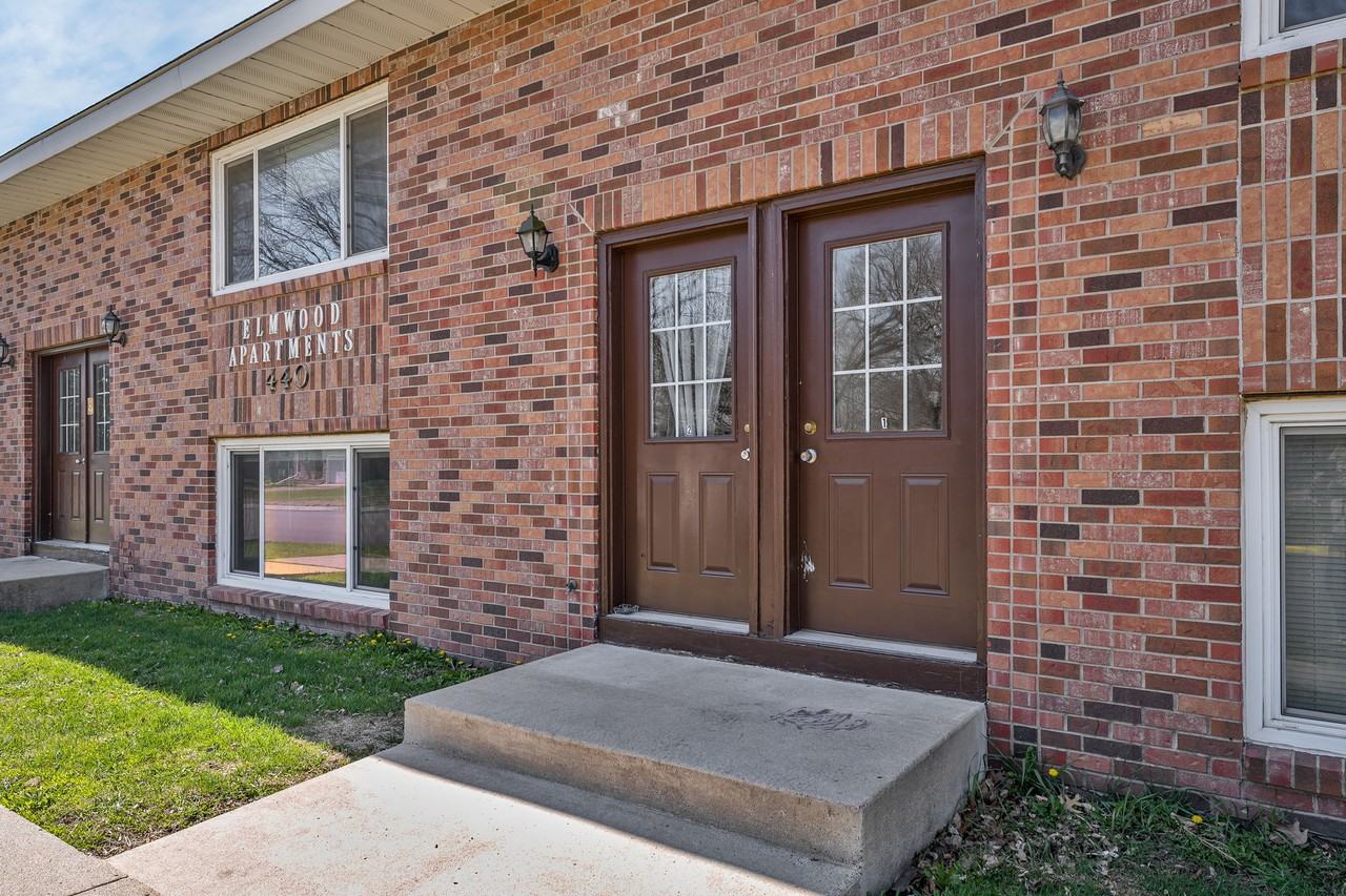 440 Brad Street - Photo 2 of 12