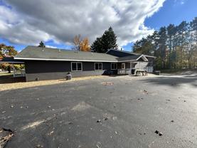 216 Wilcox Parkway - Photo 1 of 1