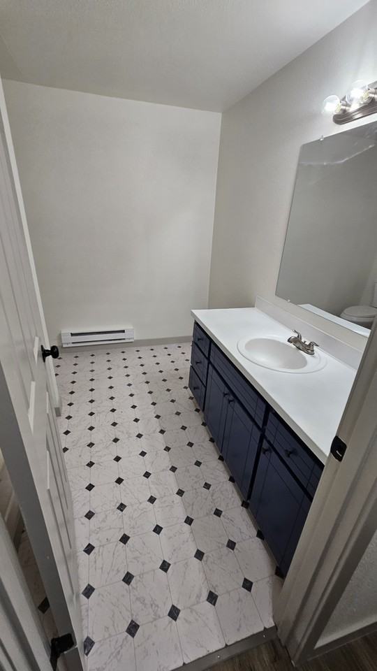 1005  Arthur St - Photo 5 of 20