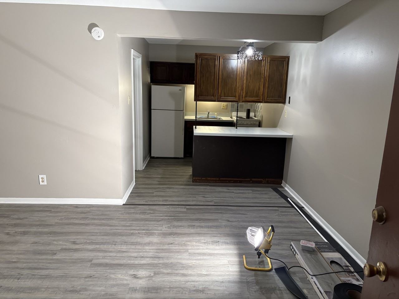 2829 Douglas Avenue - Photo 6 of 11