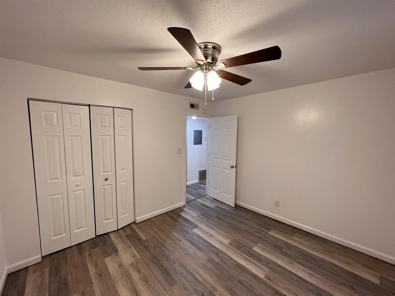 411 East Osborn Sparta IL 62286 - Photo 7 of 8