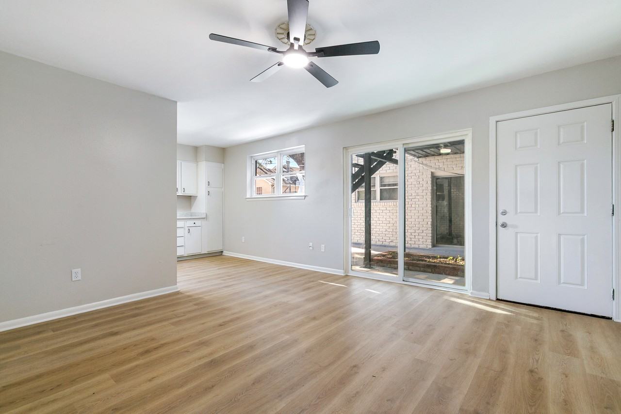 130 Labarre Drive - Photo 4 of 10