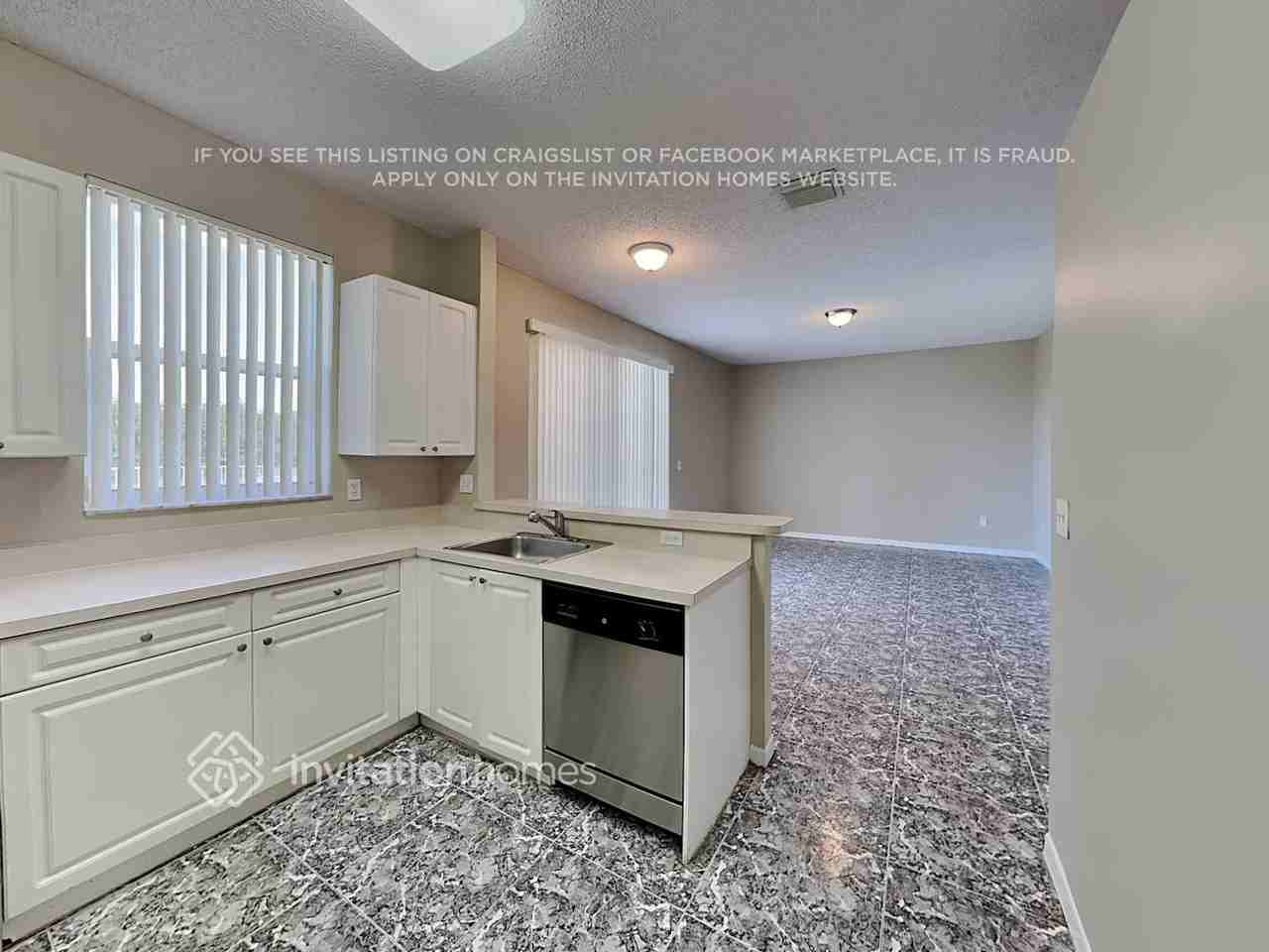 15106 Nw 6th Ct - Photo 5 of 16