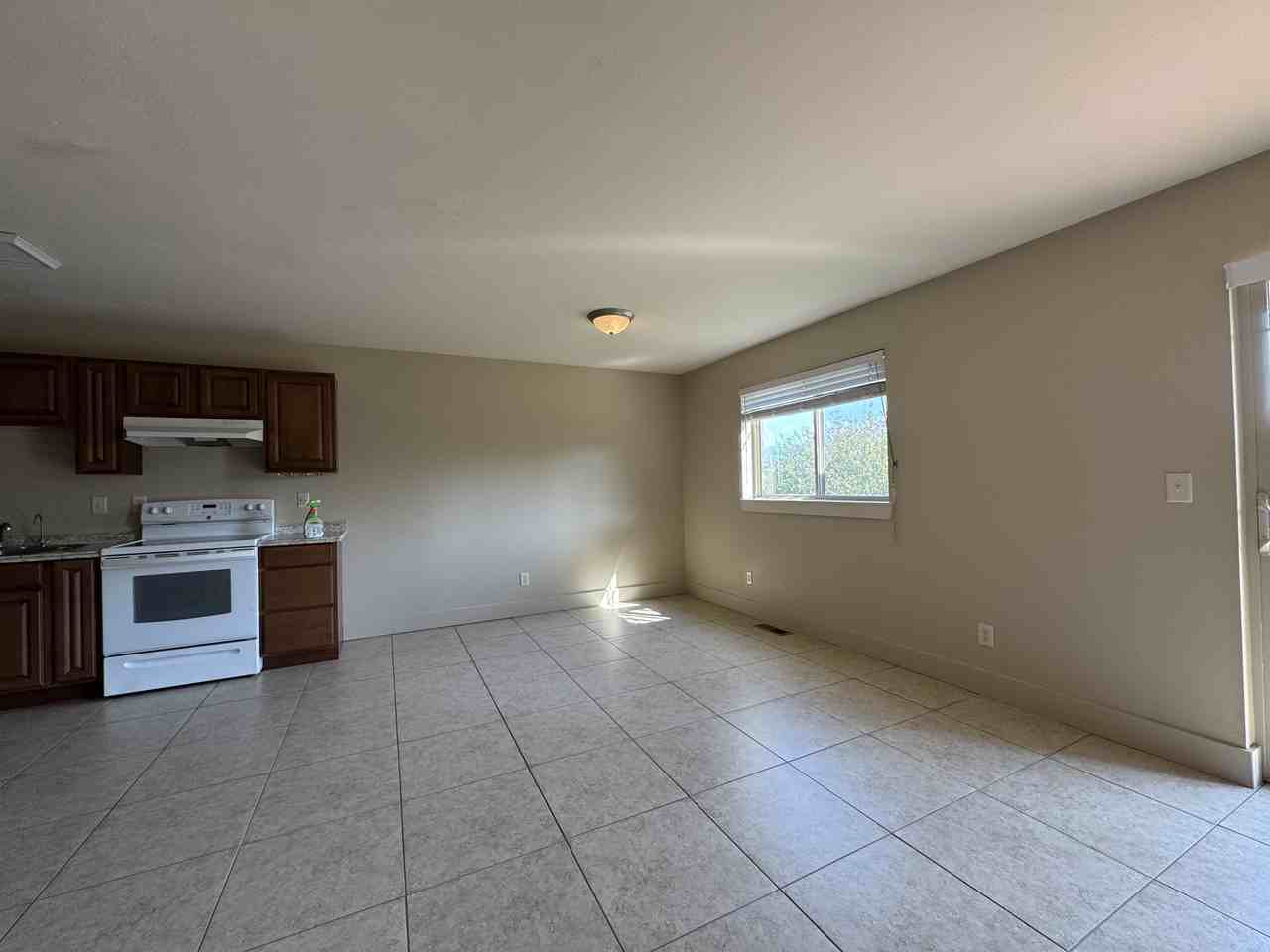 606 Minnesota Street - Photo 3 of 31