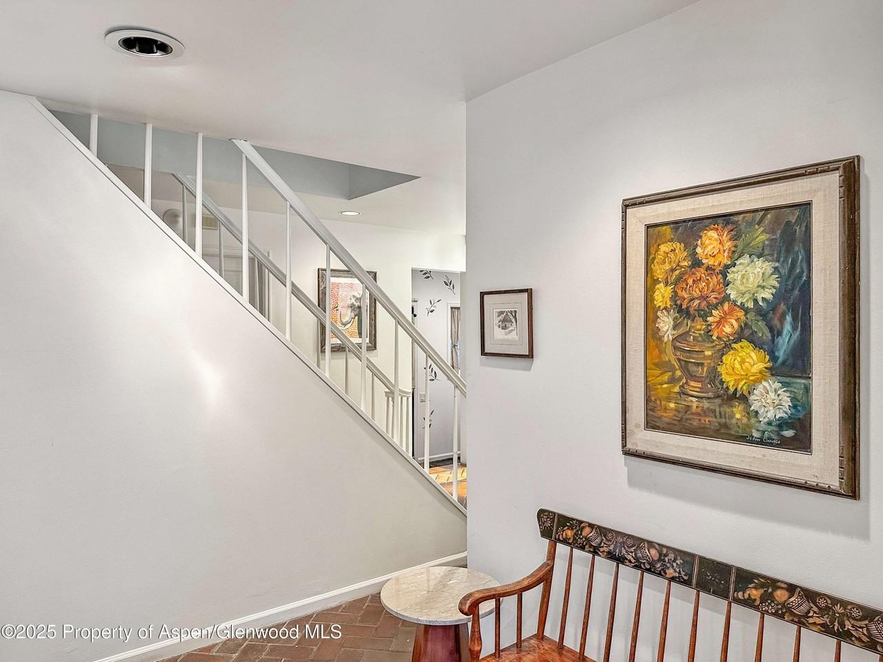 1425 Red Butte Drive - Photo 3 of 35