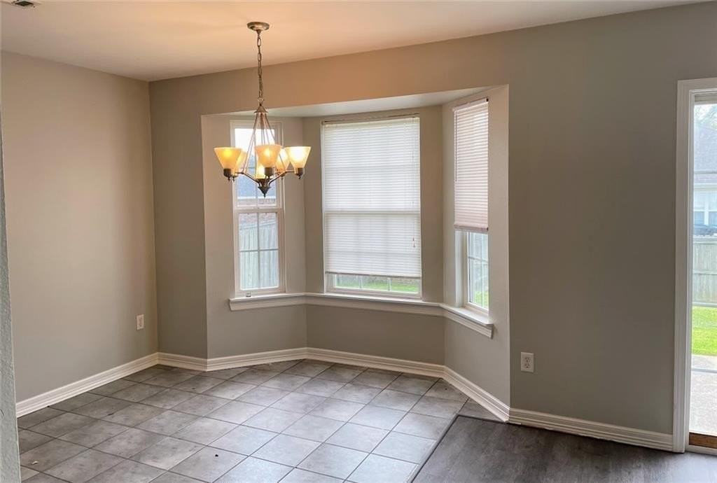 905 Sw Cheyenne Dr - Photo 3 of 10