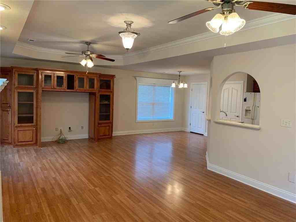 602 Se Cambridge Pl - Photo 7 of 39