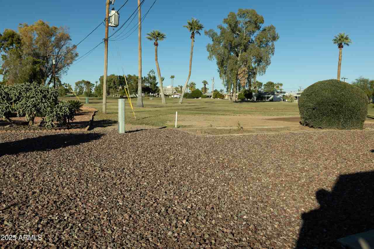 10530 Alabama Avenue - Photo 7 of 18