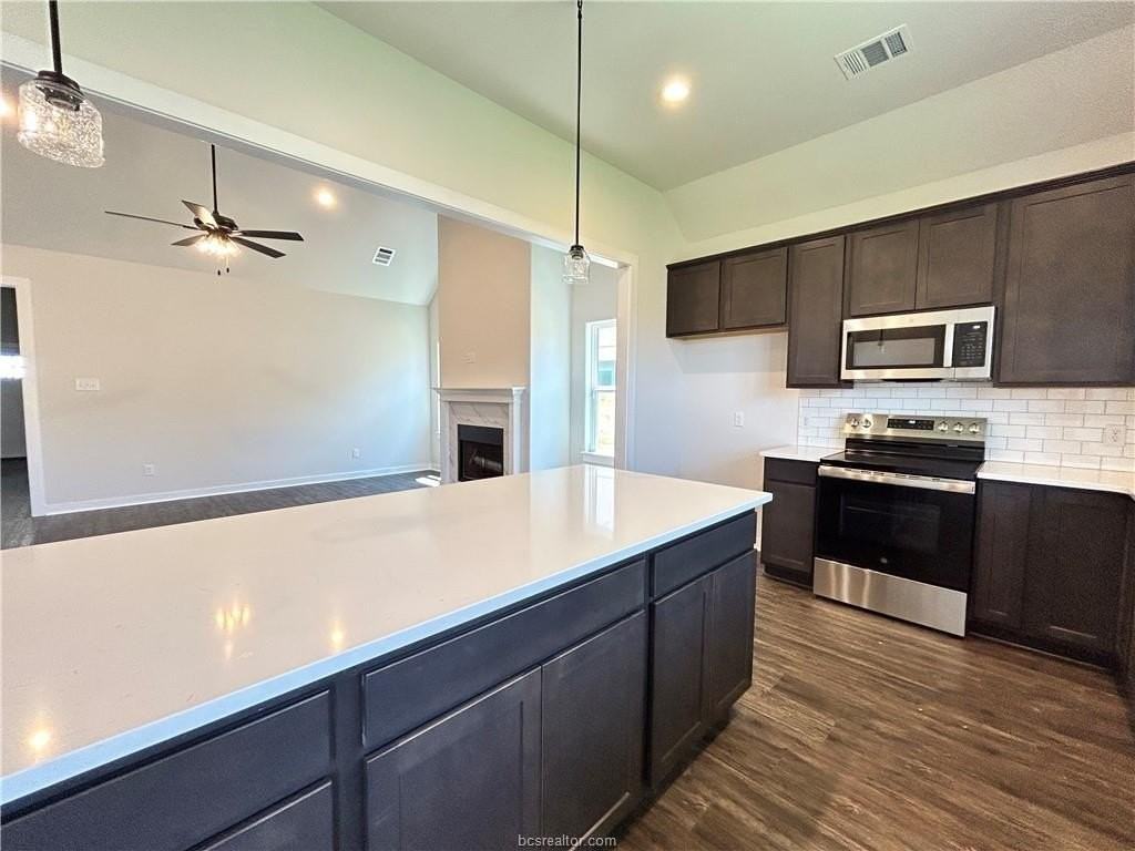 1937 Pinemont View Dr - Photo 4 of 19