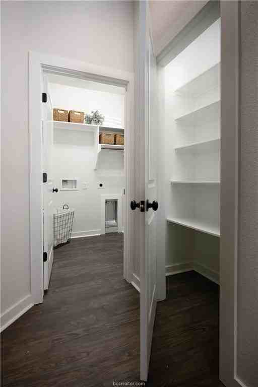 3528 Pointe Du Hoc Loop - Photo 6 of 20