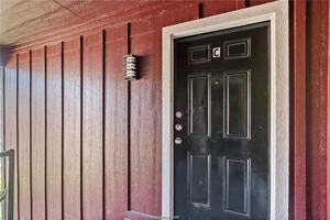 featured image of 1504 Alpine Circle #C