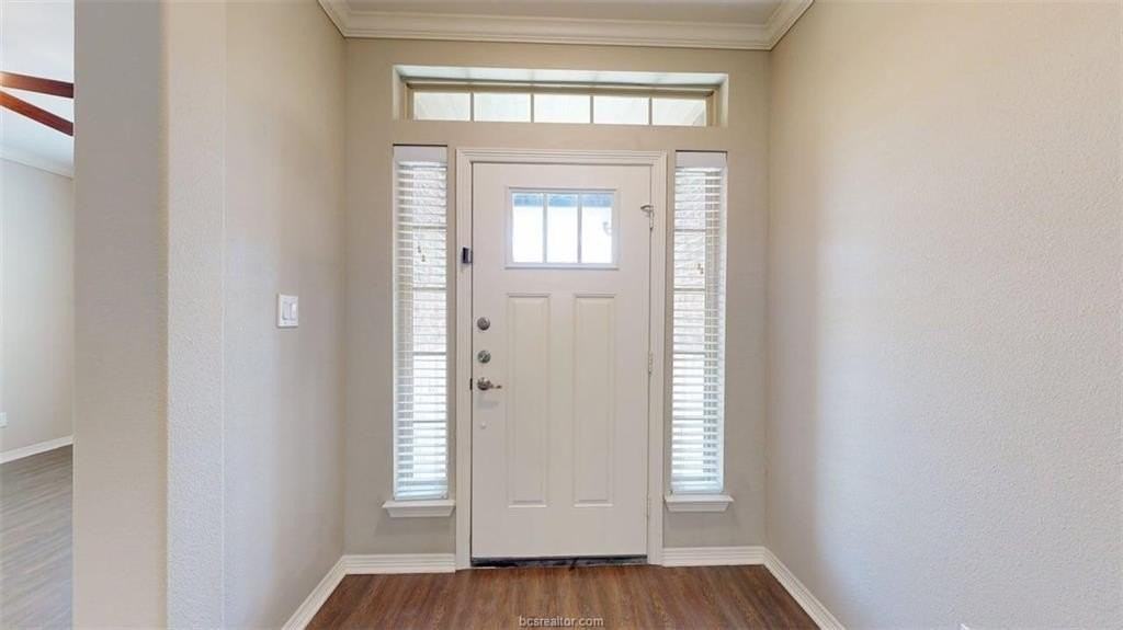 2005 Harvey Mitchell Pkwy S - Photo 2 of 40