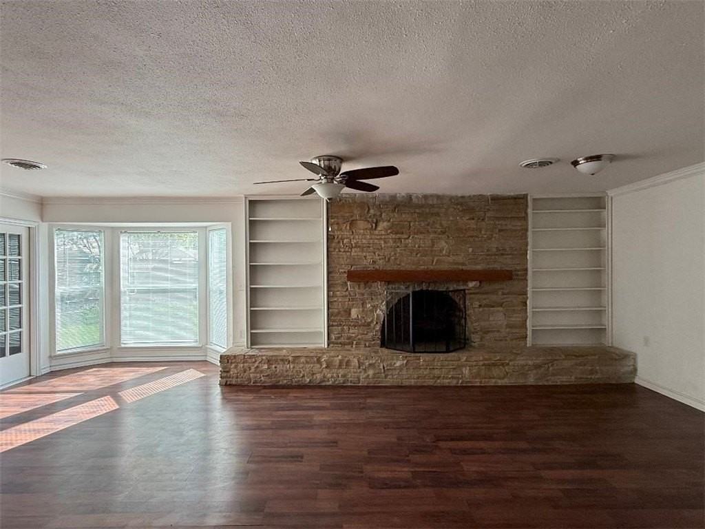 108 Park Pl - Photo 3 of 24