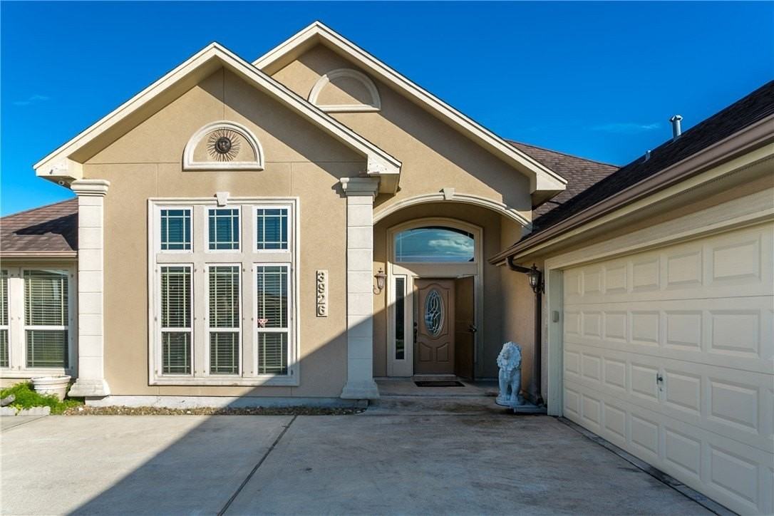 3926 Elvis Drive - Photo 3 of 24