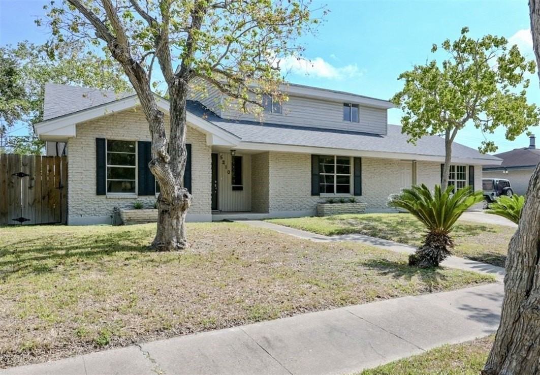 5210 Honeysuckle Ln - Photo 2 of 25