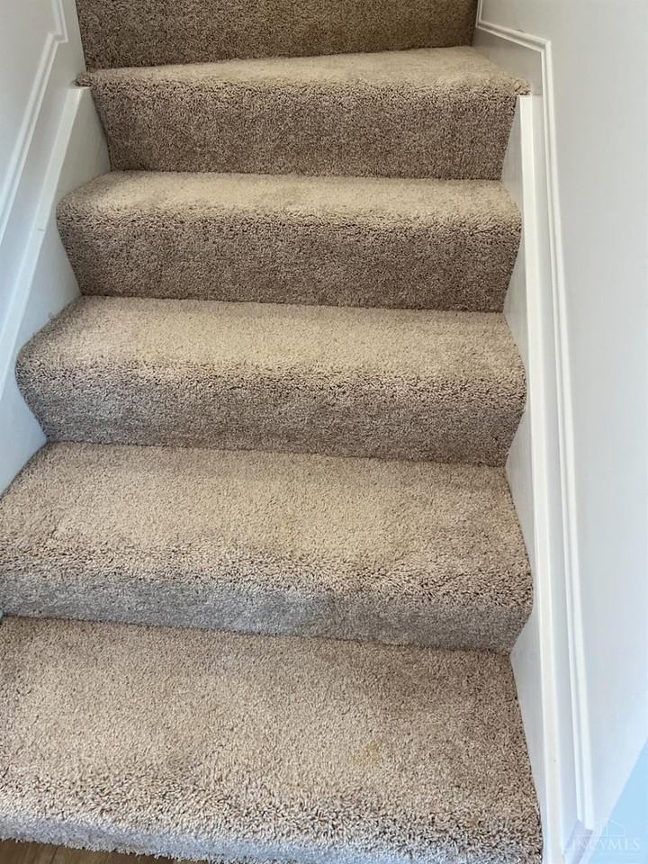 3352 Dew Drop Road - Photo 6 of 10