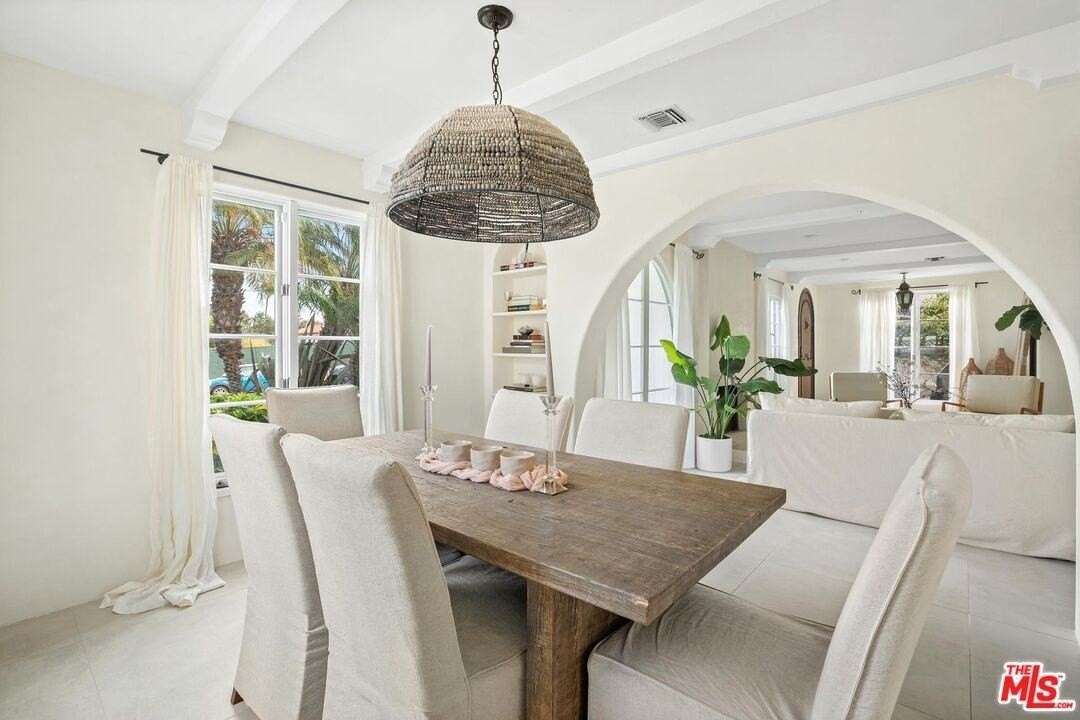 4267 Murietta Ave - Photo 4 of 14