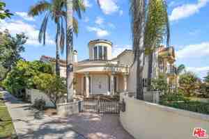 featured image of 2202 West San Vicente Boulevard